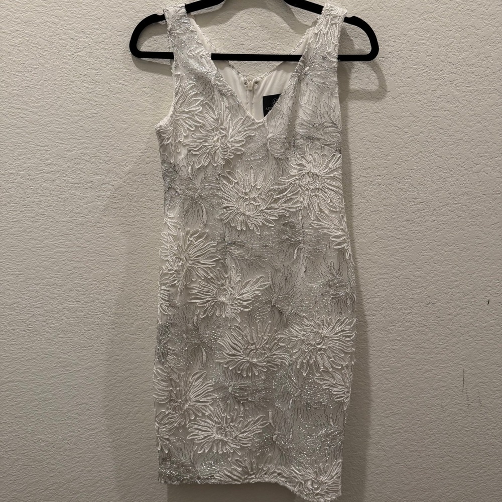 Adrianna Papell Ivory Silver Floral Embroidered Sheath Dress V-Neck Petite 4P